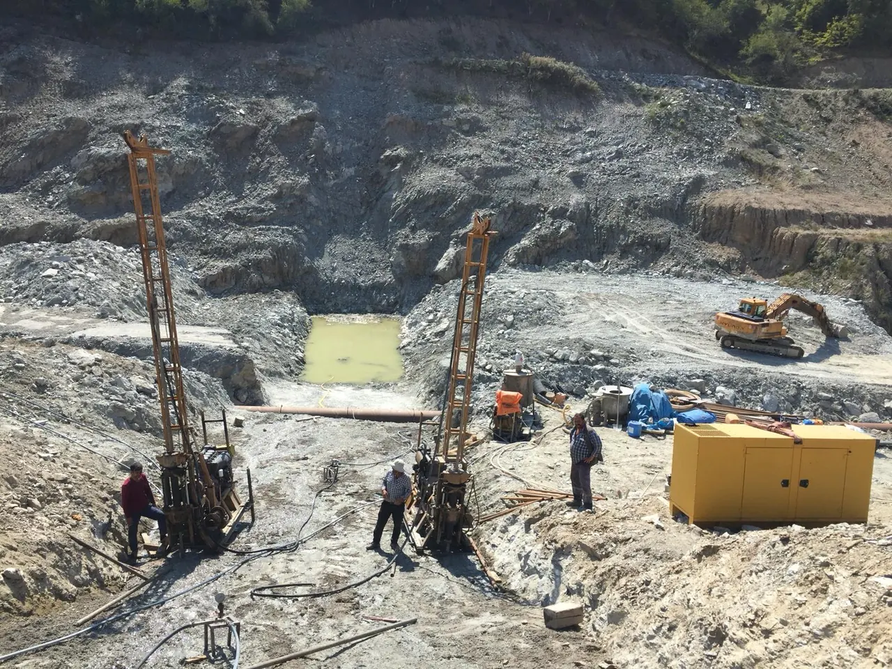 Kırklareli Kofçaz-2 Göleti'nde iki sondaj makinesi ve ekip